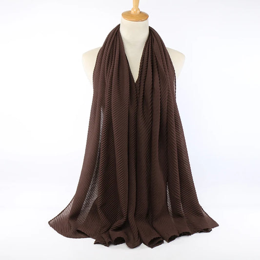 Hijab Samira uni en voile couleur Marron. https://mamizora.fr/