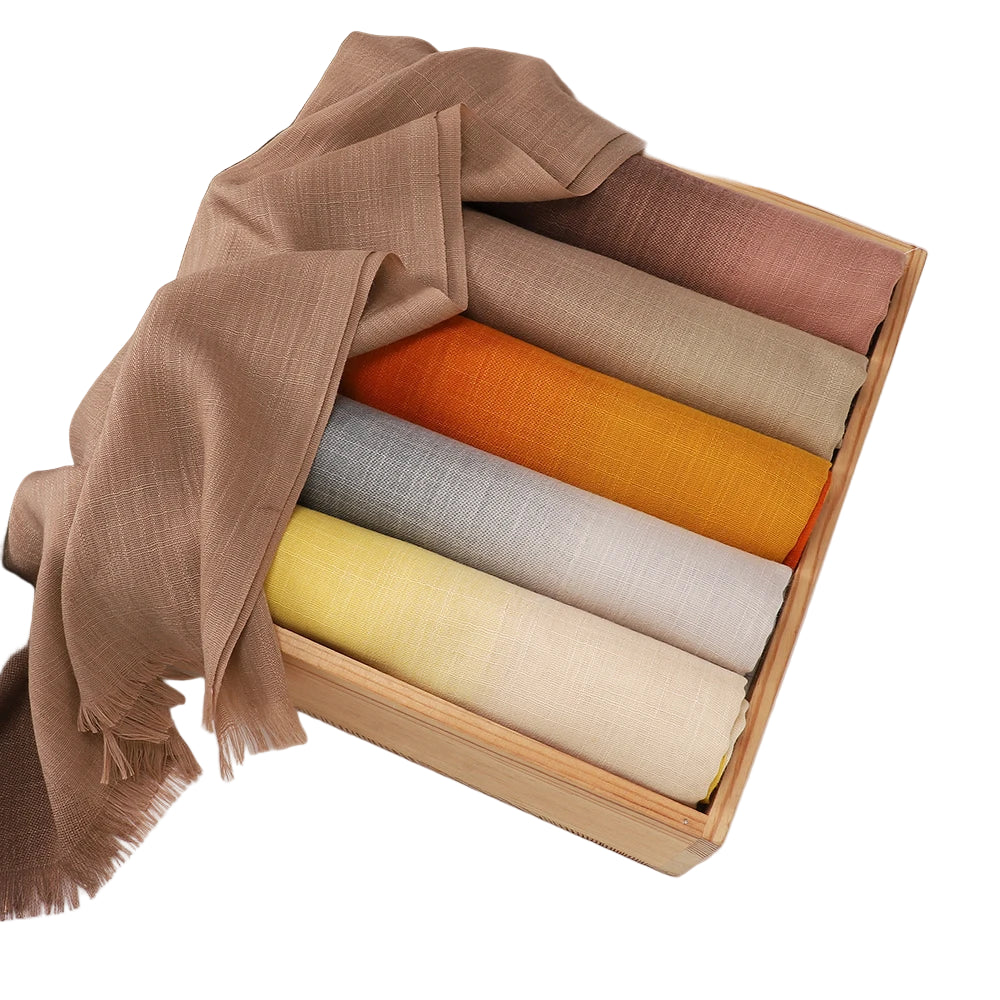 Echarpe Hijab Nora en Polyester – Voile Frivolité, 180 x 70 cm, Décontracté 2. https://mamizora.fr/